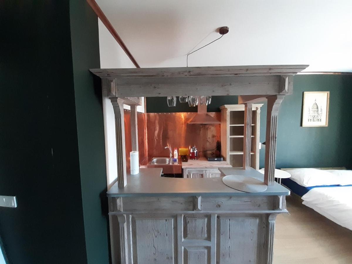 Appartement Entrez Radnica à Košice Extérieur photo